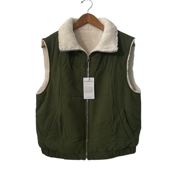 New! Pretty Garden Forest Green Vest sz Small - Picture 1 of 14